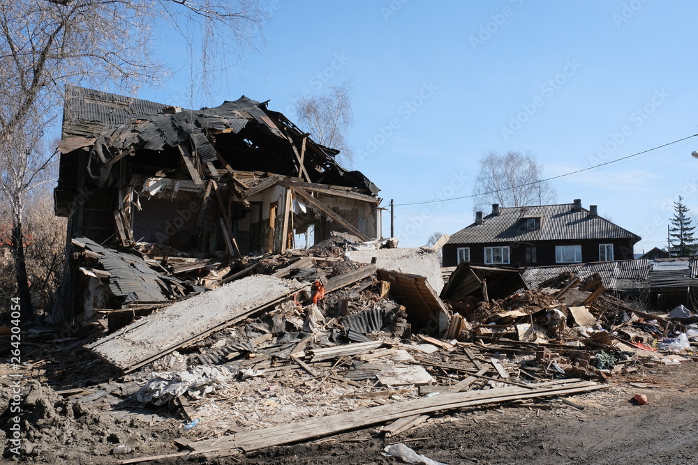 destroyed old house in the province of Russia, poverty