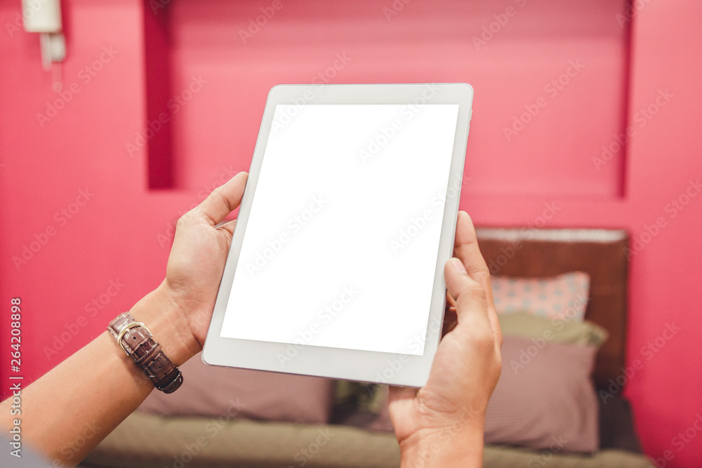 Mockup tablet on businessman hands empty display on home table with blur background. - Image - Image Mockup tablet on businessman hands empty display on home table with blur background. - Image - Image