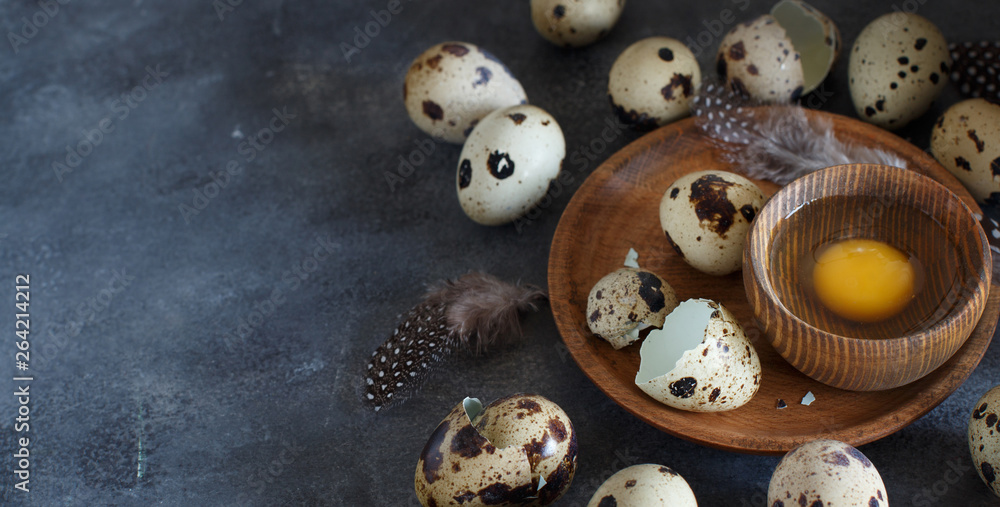 Obraz premium Quail eggs close up