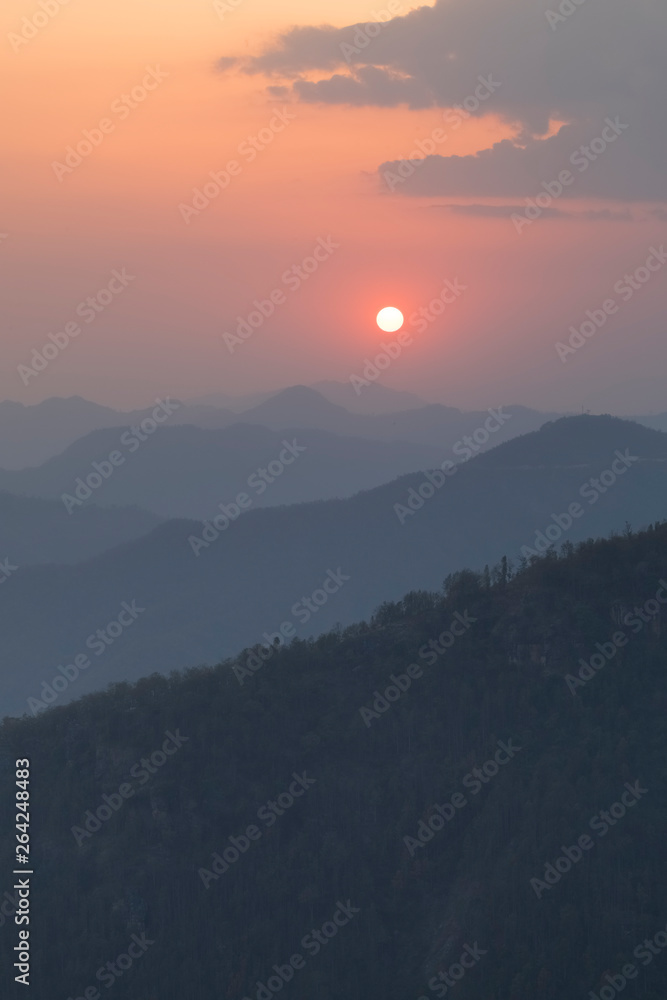 Fototapeta premium Colourful Sunset view from Bandipur tophill viewpoint