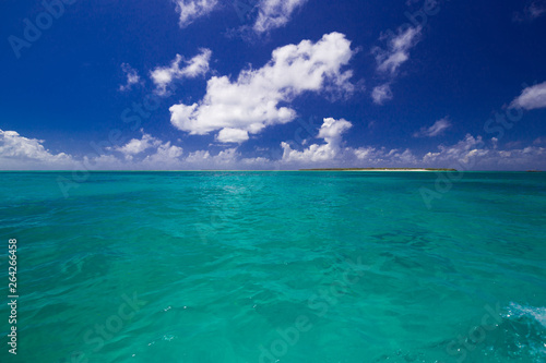 Fototapeta Naklejka Na Ścianę i Meble -  Maldives,  landscape sea