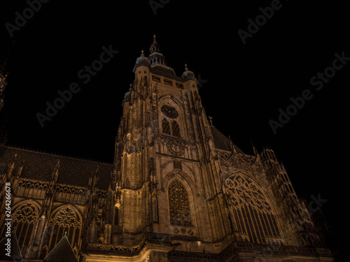 st vitus cathedral at night