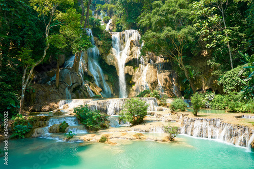 wodospad-w-laosie
