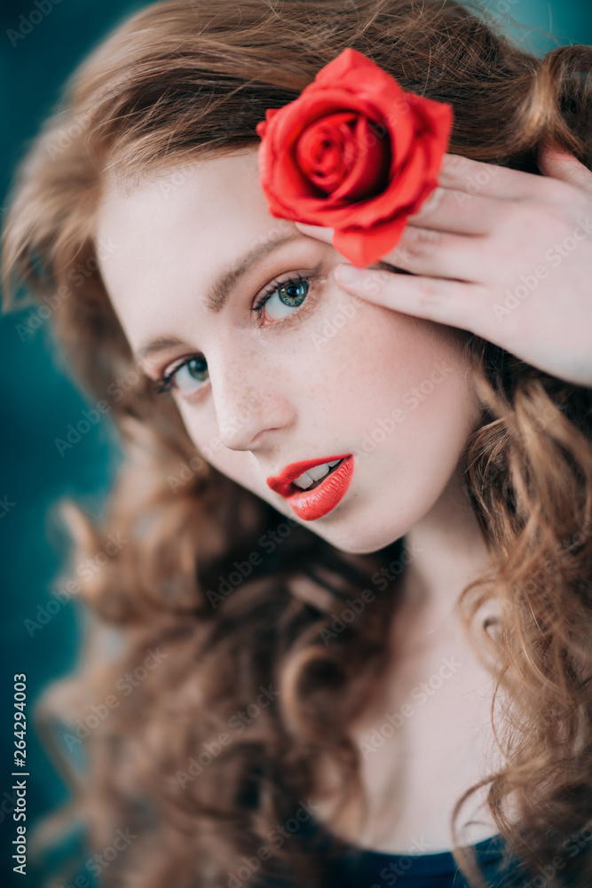 Naklejka premium passionate young girl