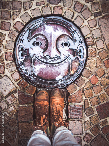 Smiling floor and feet