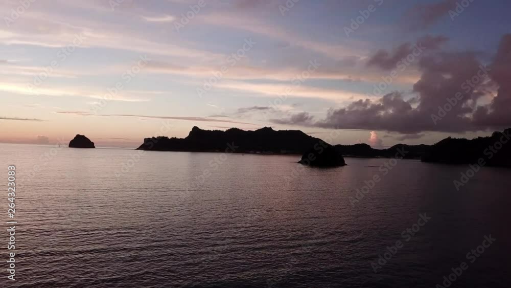 小笠原　父島　扇浦の夕焼け　空撮