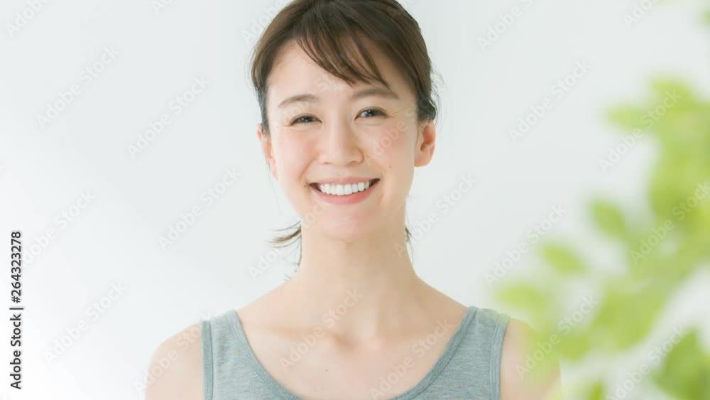 女性