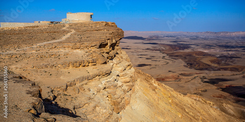 Cuadro en lienzo Beautiful nature of Mitzpe Ramon, Negev desert, Israel