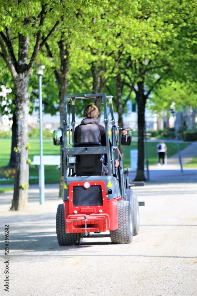 Fototapeta premium man on the road
