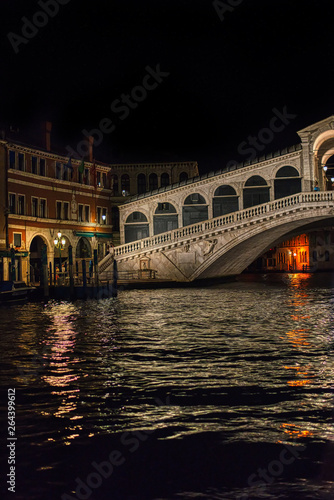 Bridge in Venice © Dmytro