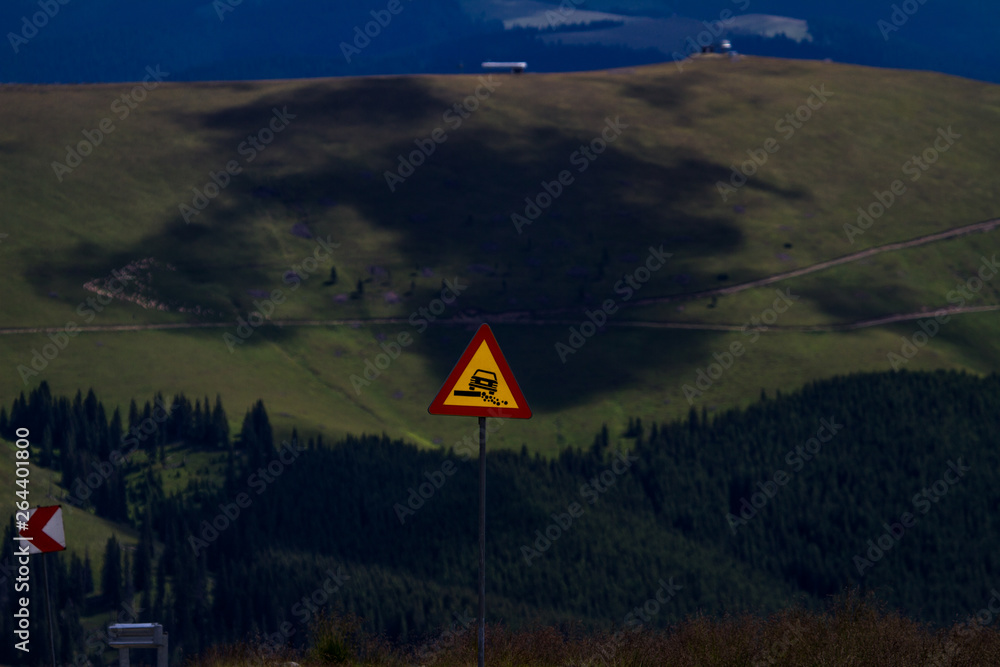 Fototapeta premium Nie jedź prosto