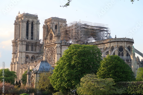 Cathédrale Notre-Dame de Paris après l'incendie du 15 avril 2019 (France)
