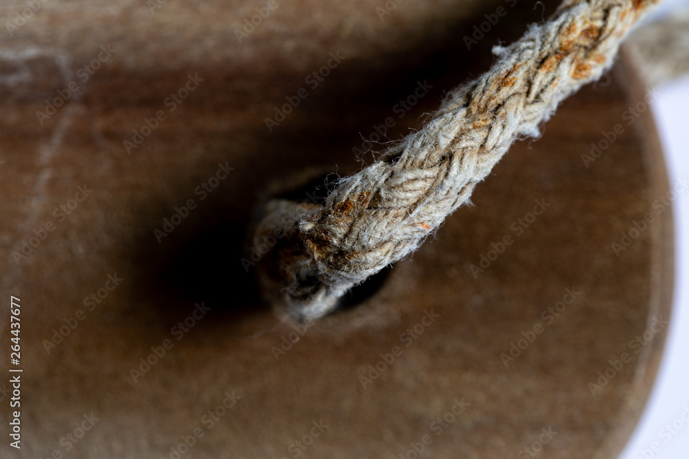 Old rope Tied with old wood