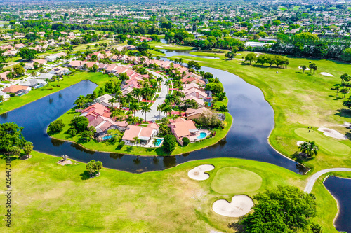 Boca Raton Florida, gated community