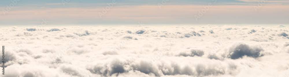 Naklejka premium Sea of clouds