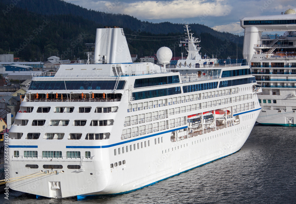 Cruise Ships in Ketchikan