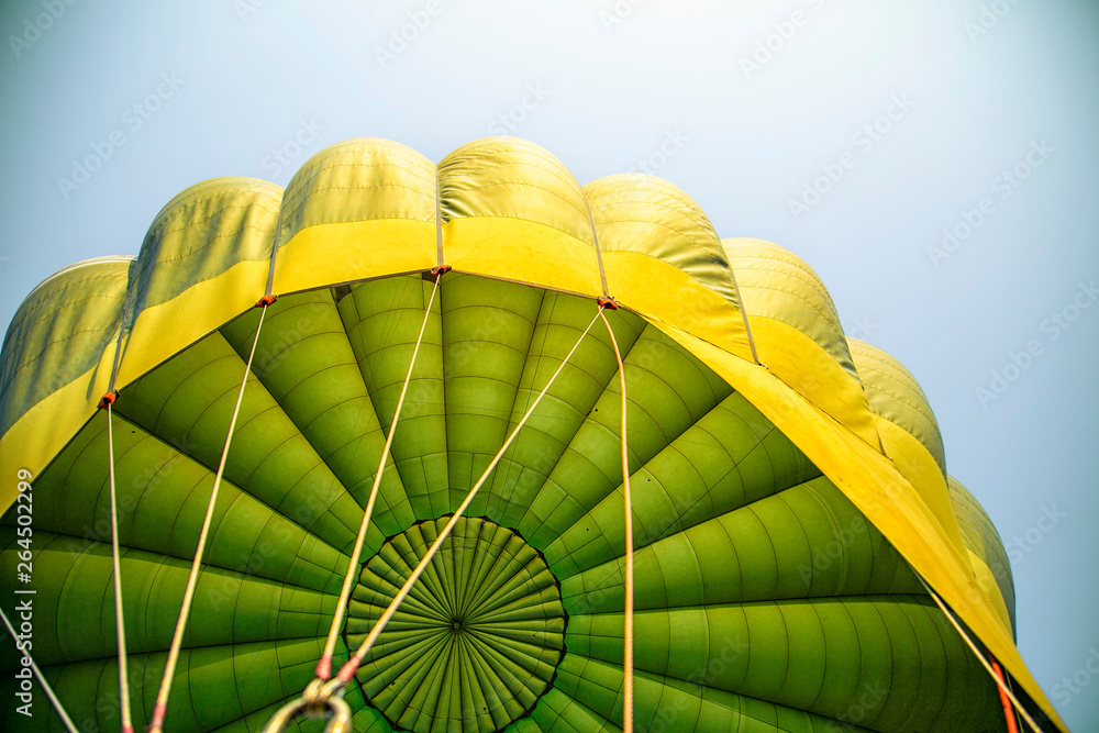 Fototapeta premium Parachute hot air balloon open in the sky 