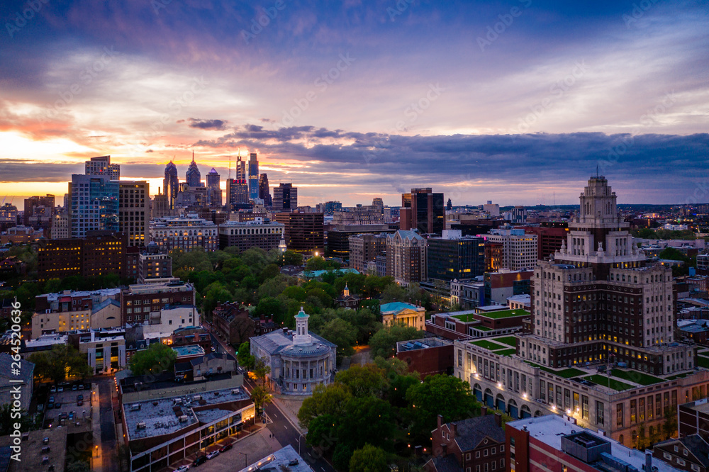 Obraz premium Aerial of Philadelphia Skyline
