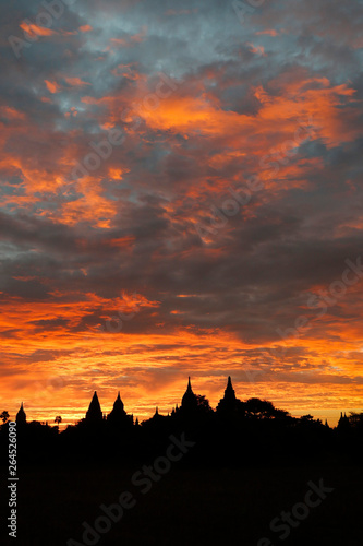 Sunset in buddhist temple,stupa,in the historical park of Bagan,Myanmar © MICHEL
