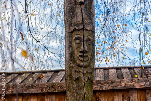 Photos Chuvash wooden idols
