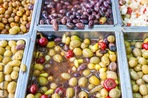 Israel, Tel Aviv-Yafo, olives at shuk Levinsky market