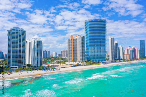 Miami Beach waterfront luxury apartments © Venu