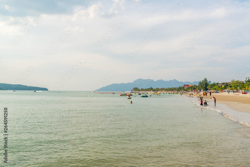 Obraz premium Cenang Beach in Langkawi Island in Malaysia.
