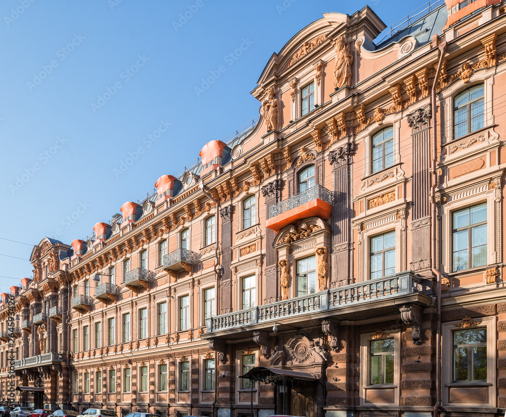 Old profitable house of Utin, St. Petersburg