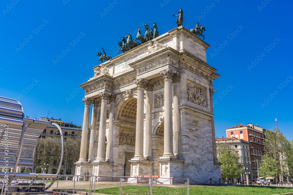 Arch of Triumph (Arco della Pace) at Park Sempione in Milan, Italy