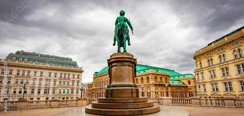 Canvas Print Vienna State Opera and Franz Joseph monument, view from Albertina museum, Austri