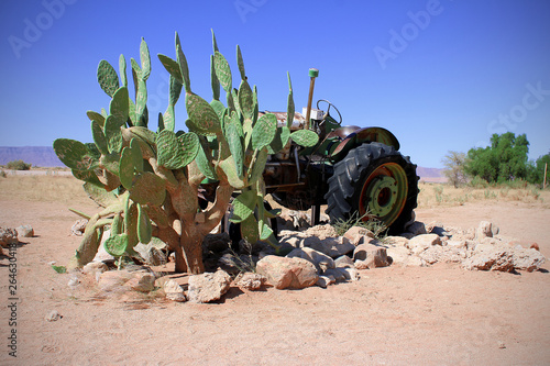 Old Car in the sands  Landscape photo