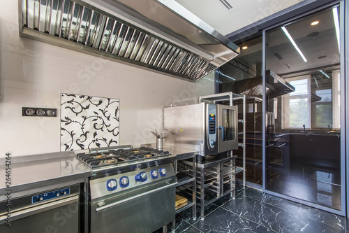 Canvastavla Interior of professional kitchen. Appliances for food preparation