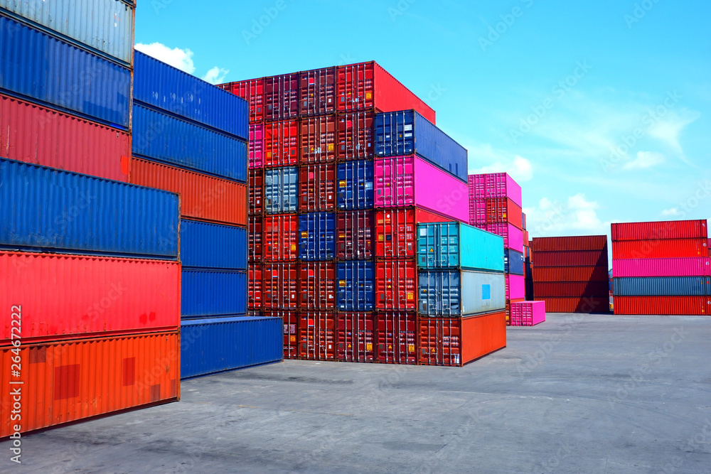 Fototapeta premium Industrial packing yard for import-export business