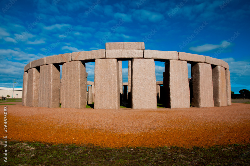 Fototapeta premium Stonehenge Replica - Esperance - Australia