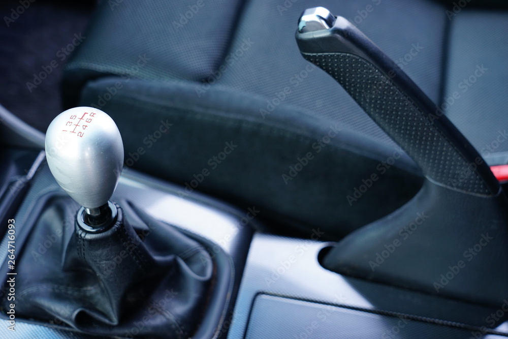車 マニュアル シフト ノブ ギア 6速 6段 日本車 Stock Photo Adobe Stock