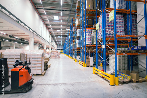 Принти на полотні Warehouse storage facility interior