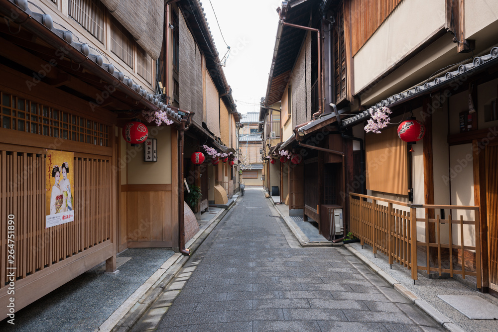 京都の花街　宮川町の町並み