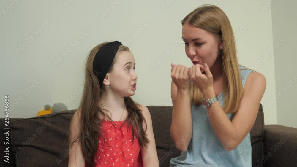 mom and daughter paint their nails mom and daughter paint their nails