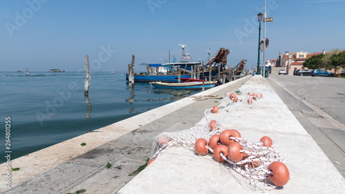 Obraz na płótnie fischernetz und Fischerboot w salonie