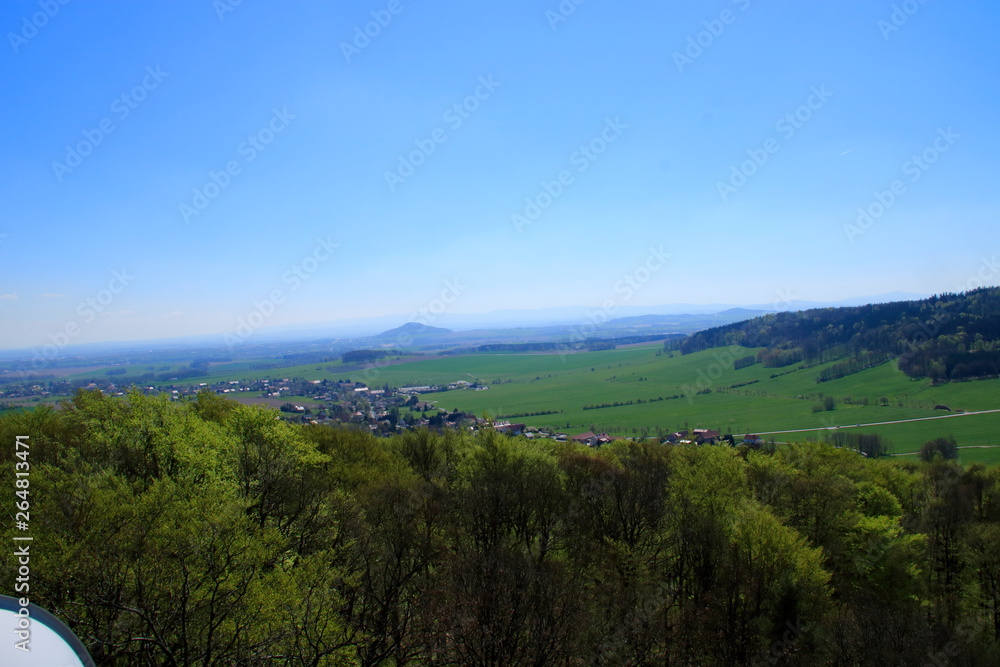 Fototapeta premium Blick über die Lausitz in Sachsen bei Görlitz in Deutschland