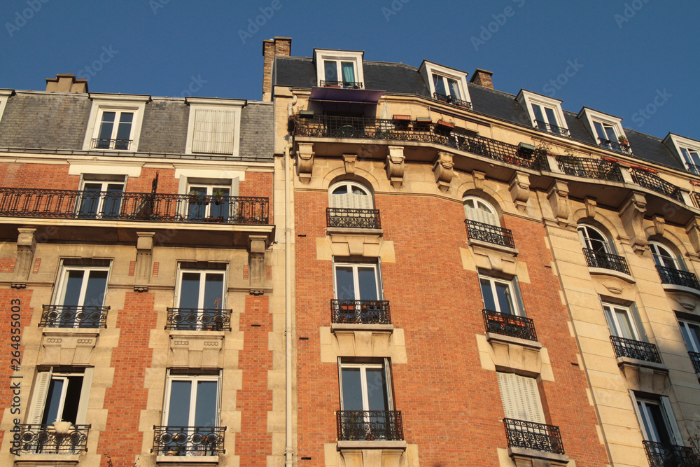Fototapeta premium Parisian building.
