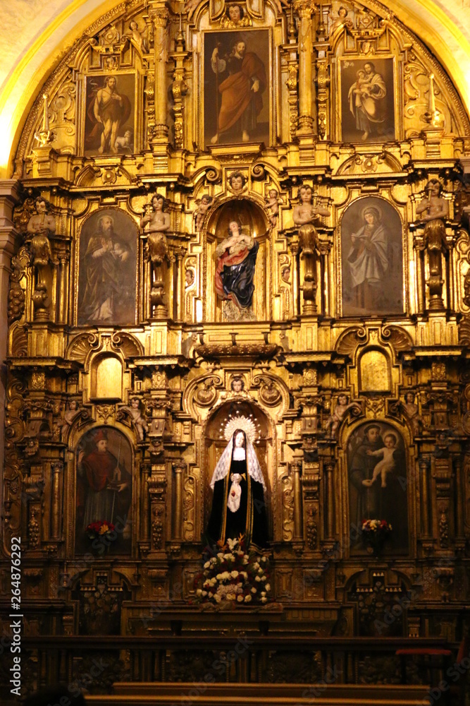 Fototapeta premium IGLESIAS DEL CENTRO HISTÓRICO DE QUITO