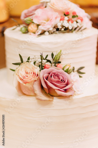 wedding cake for celebrating marriage and holding a banquet