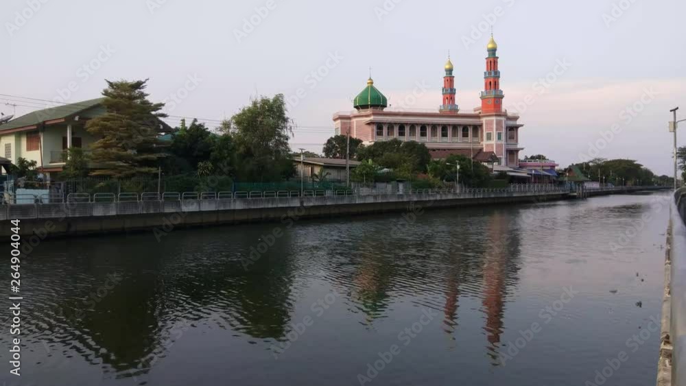 Red Mosque in Bangkok , Thailand Red Mosque in Bangkok , Thailand