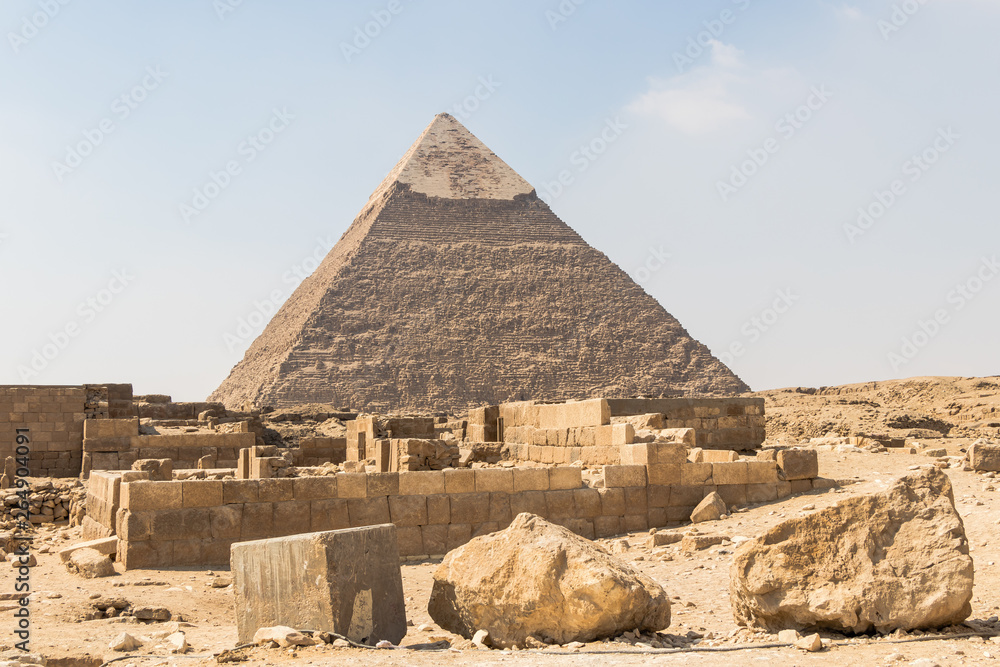 Pyramid of Khafre at Giza, Egypt Pyramid of Khafre at Giza, Egypt