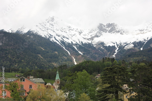 Innsbruck  la neve sulle cime