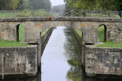 Wallpaper Mural Bassin. / Pool.  Torontodigital.ca