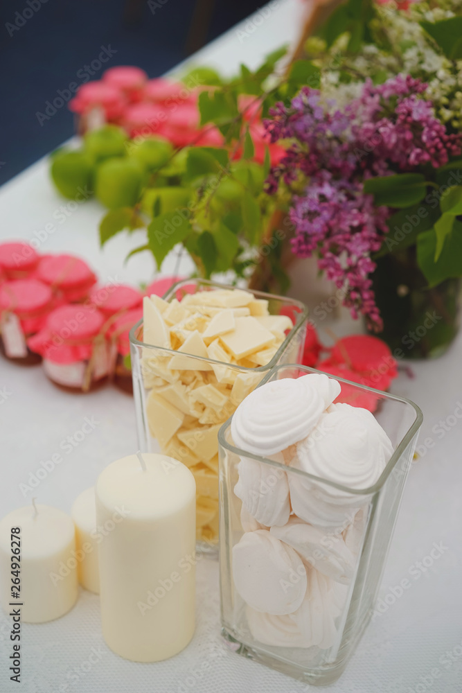 wedding cake with flowers wedding cake with flowers