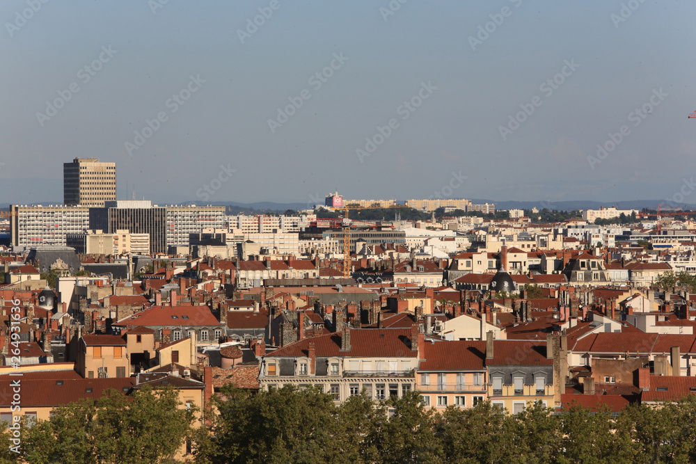 Vue panoramique depuis la colline de Notre-Dame de Fourvire. Lyon / Panoramic view from Viewpoint of Notre Dame de Fourviere hill.