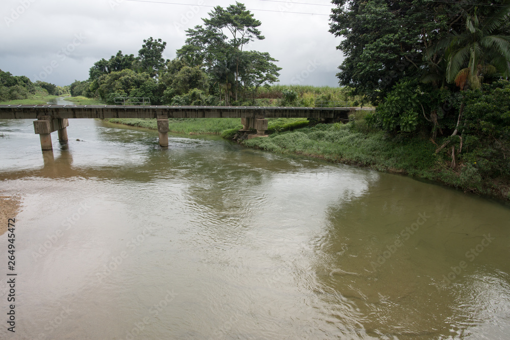 Fototapeta premium バビンダの橋